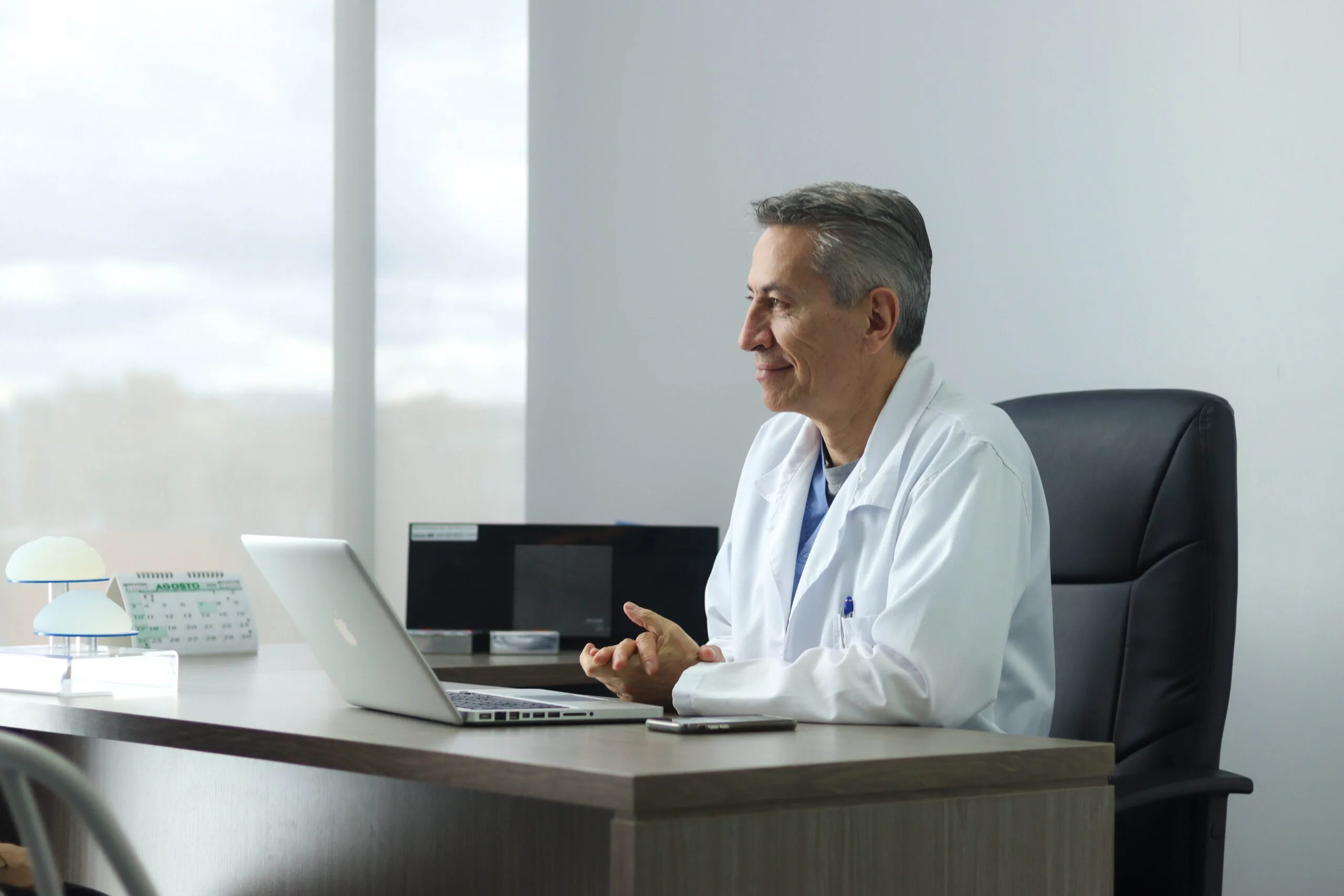 Dr. Luis Nieto